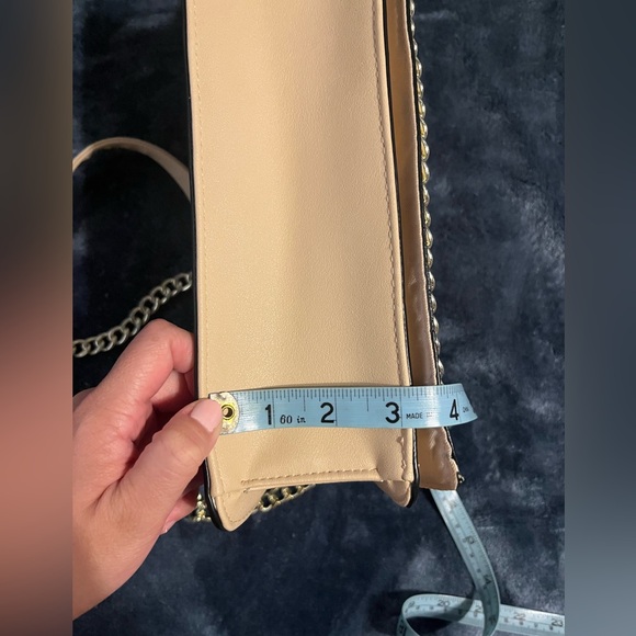 Target Mossimo brand purse - Picture 8 of 9